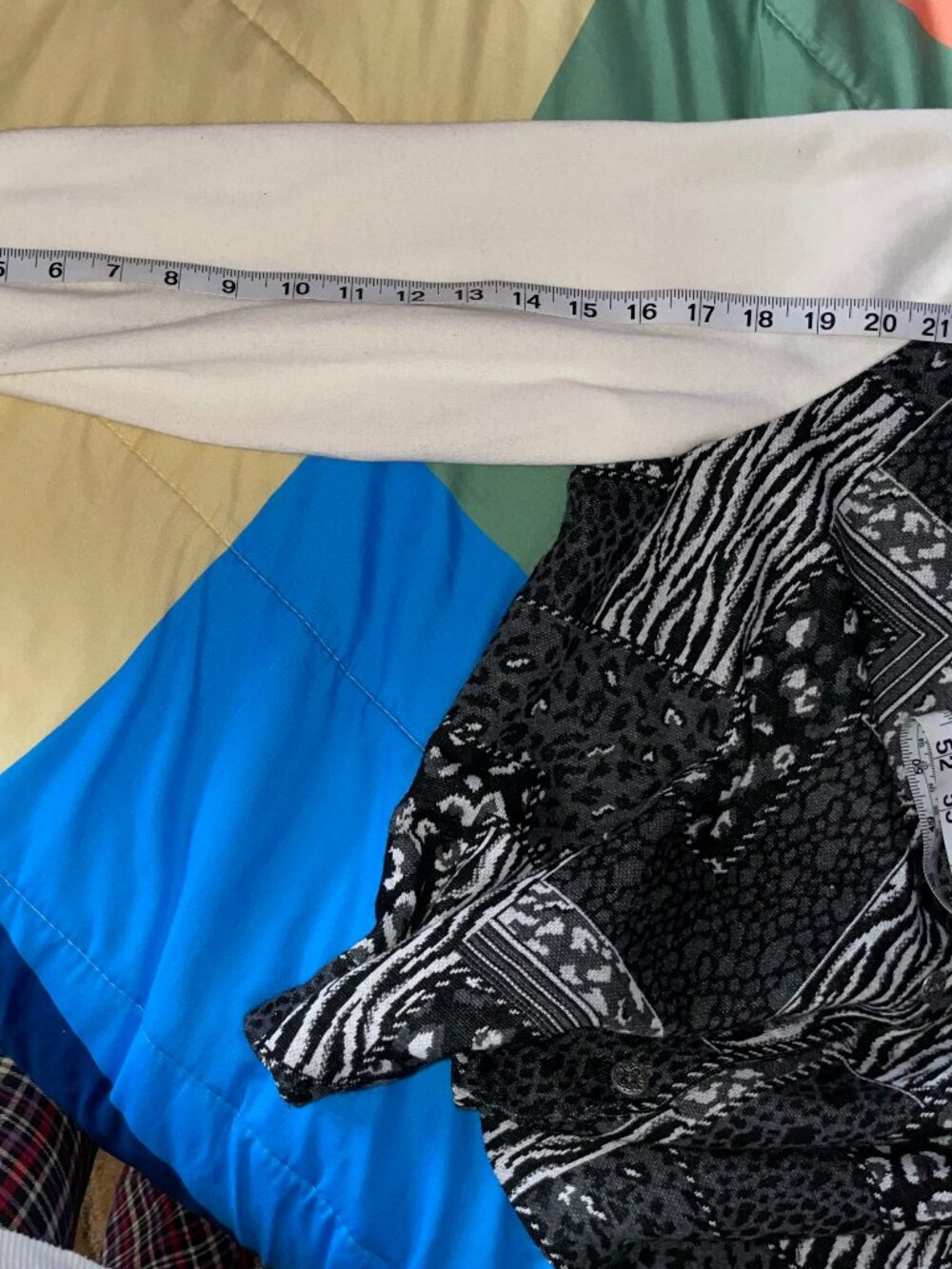 Alfred Dunner patterned button up - Picture 7 of 8